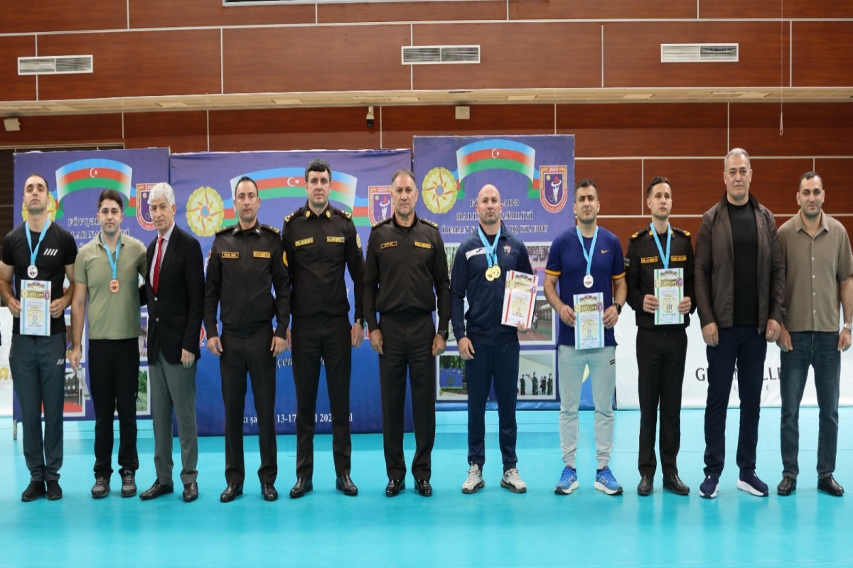 В МЧС Азербайджана прошел чемпионат по армрестлингу и многоборью-ФОТО 