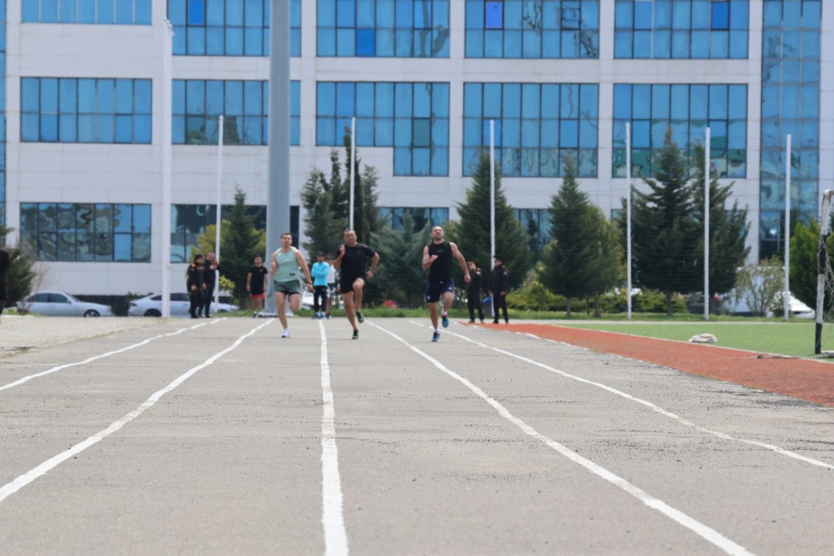 В МЧС Азербайджана прошел чемпионат по армрестлингу и многоборью-ФОТО 