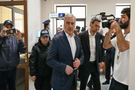 Карапетян останется под домашним арестом еще три месяца