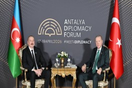 В Анталье проходит встреча Президента Азербайджана Ильхама Алиева с Президентом Турции Реджепом Тайипом Эрдоганом