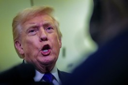 Трамп провёл совещание по ситуации в Ормузском проливе