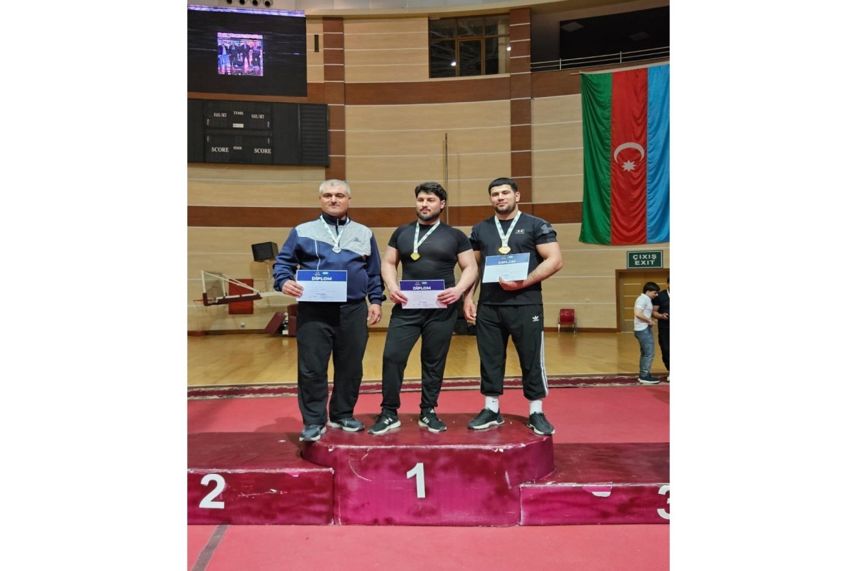 Сотрудники МЧС Азербайджана стали призерами чемпионата по армрестлингу-ФОТО 