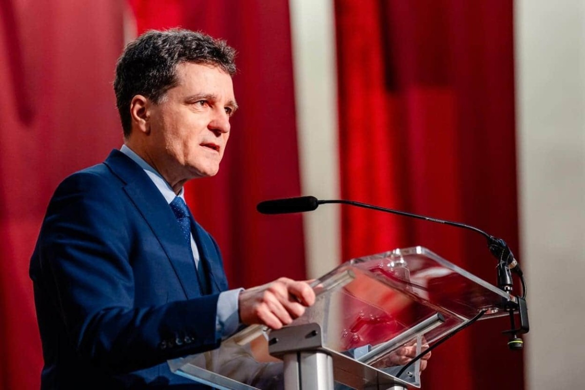 Президент Румынии предупредил о "политической турбулентности" в стране