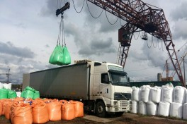 Argus: Транзит серы и карбамида как удобрений для ЕС через Азербайджан и ТМТМ вырос