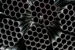 Экспорт черных металлов из Азербайджана вырос почти на 50%