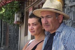 Премьер Армении признался, что пытается вернуть семью