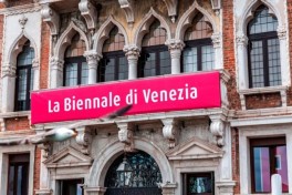 Брюссель отозвал €2 млн у Венецианской биеннале