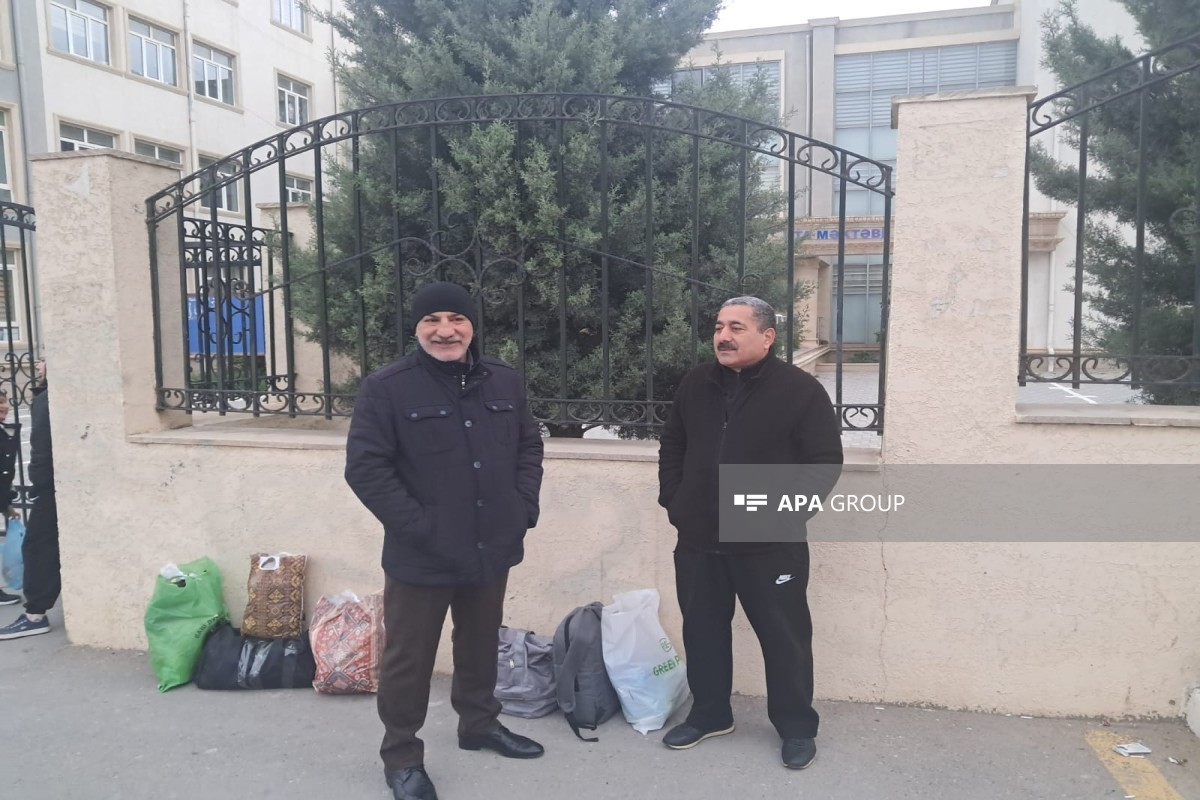 В город Агдам отправлена очередная группапереселенцев-ФОТО 