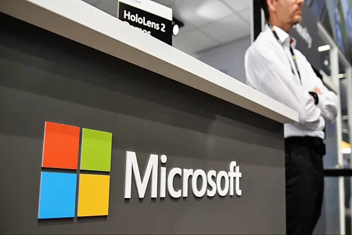 Microsoft предложит тысячам сотрудников уйти на пенсию