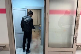 Мужчина напал с ножом на врачей в больнице в Дагестане