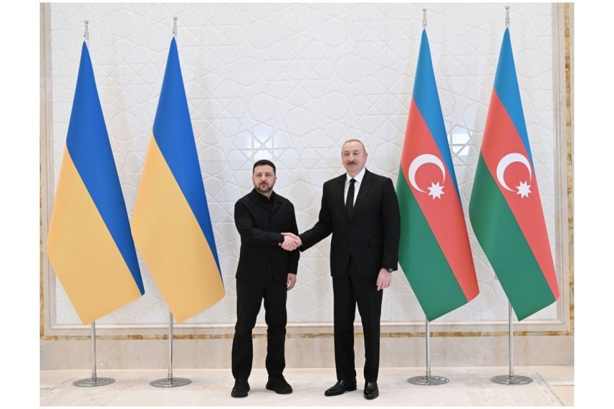 Президенты Азербайджана и Украины выступили с заявлениями для прессы