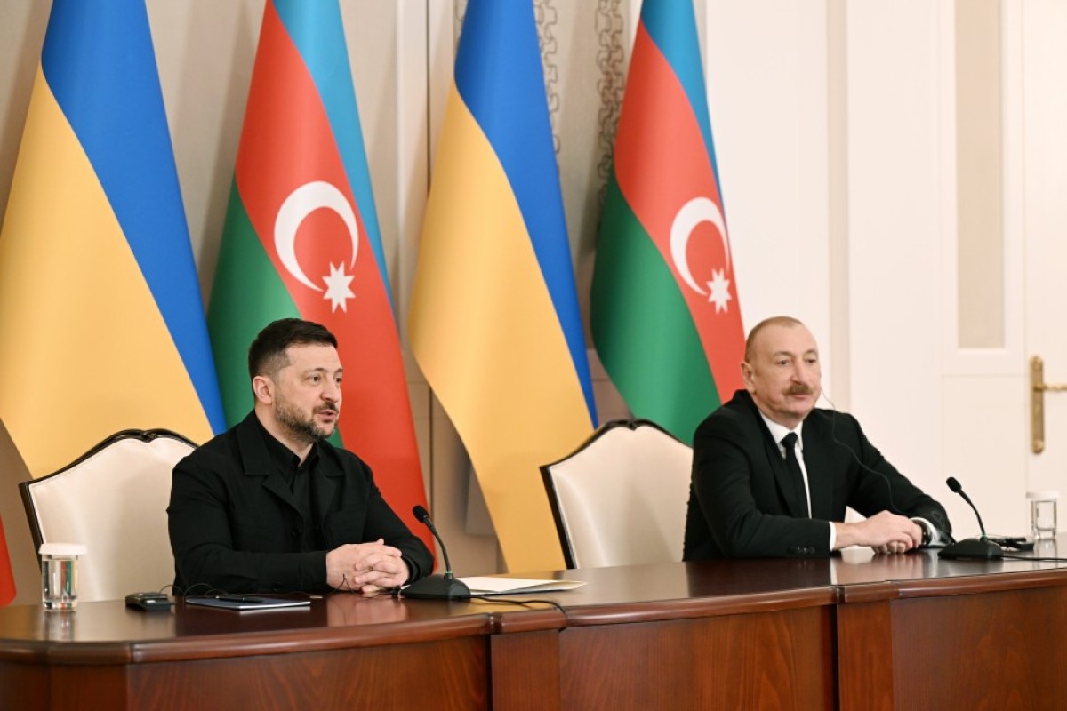 Зеленский предложил провести переговоры между Украиной и Россией в Азербайджане 