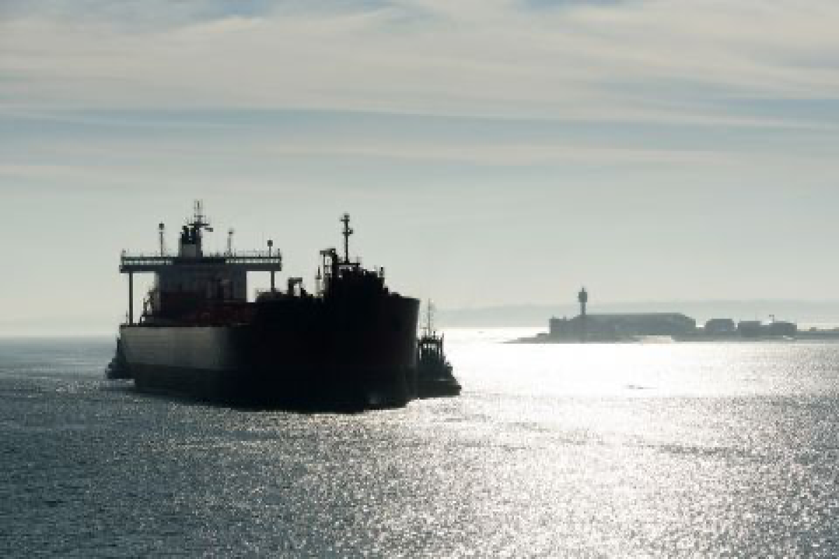 США перехватили судно "теневого флота" Ирана в Аравийском море