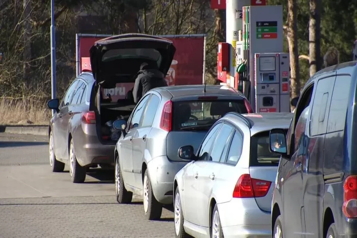 Дефицит газа в столице Армении: топливо продают по талонам