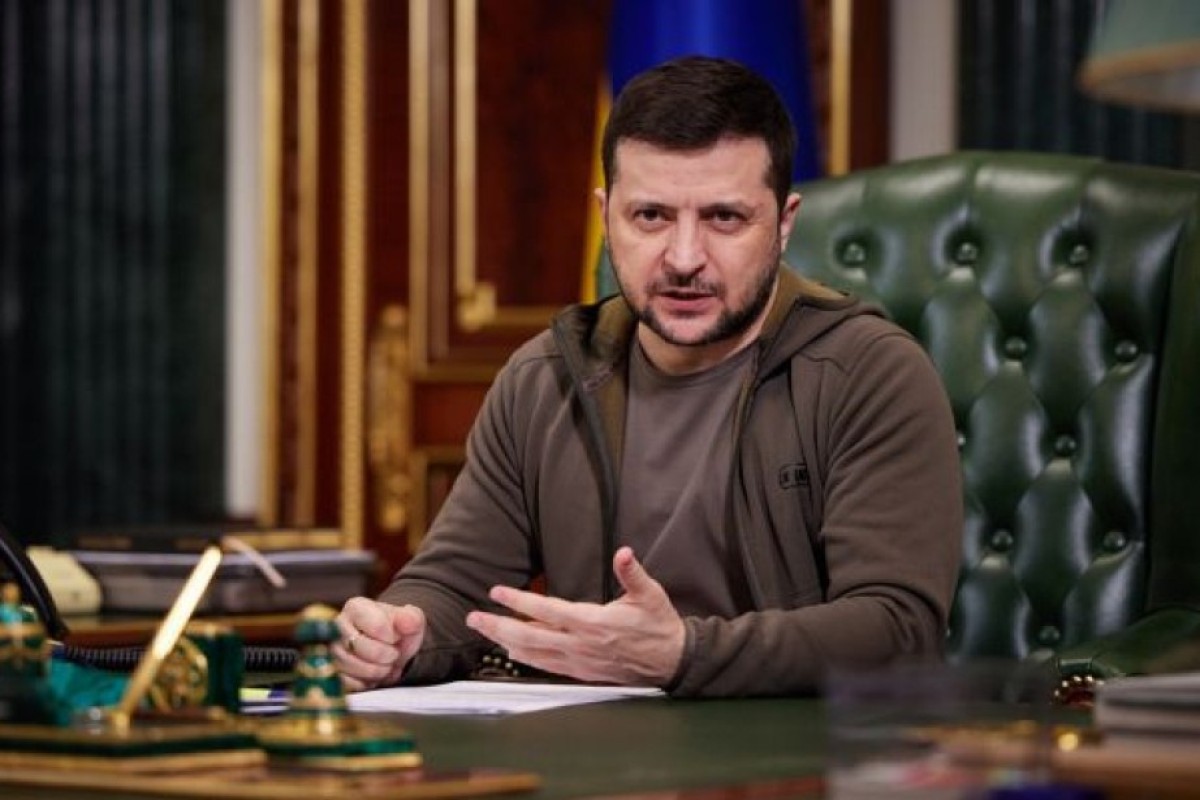 Зеленский предложил продлить военное положение на 90 дней