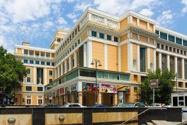 Директор Киноцентра "Низами" ушел с поста