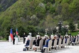 Ильхам Алиев и Андрей Бабиш выступили с заявлениями для прессы -ФОТО -ОБНОВЛЕНО 