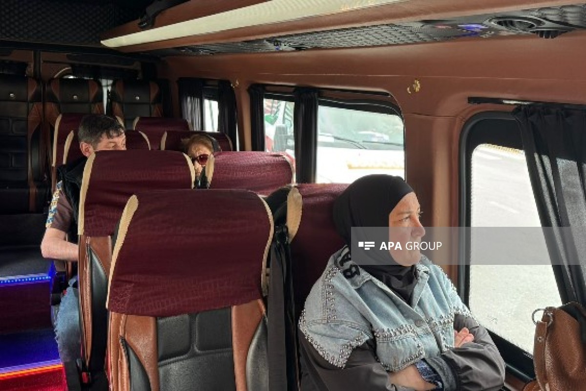 В город Ходжавенд, поселок Гырмызы Базар и село Ханоба выехали очередные группы переселенцев