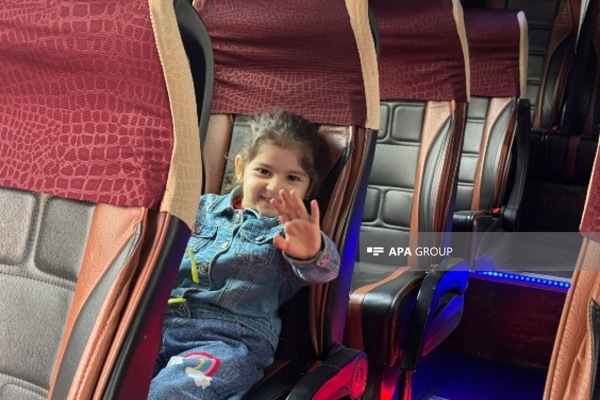 В город Ходжавенд, поселок Гырмызы Базар и село Ханоба выехали очередные группы переселенцев