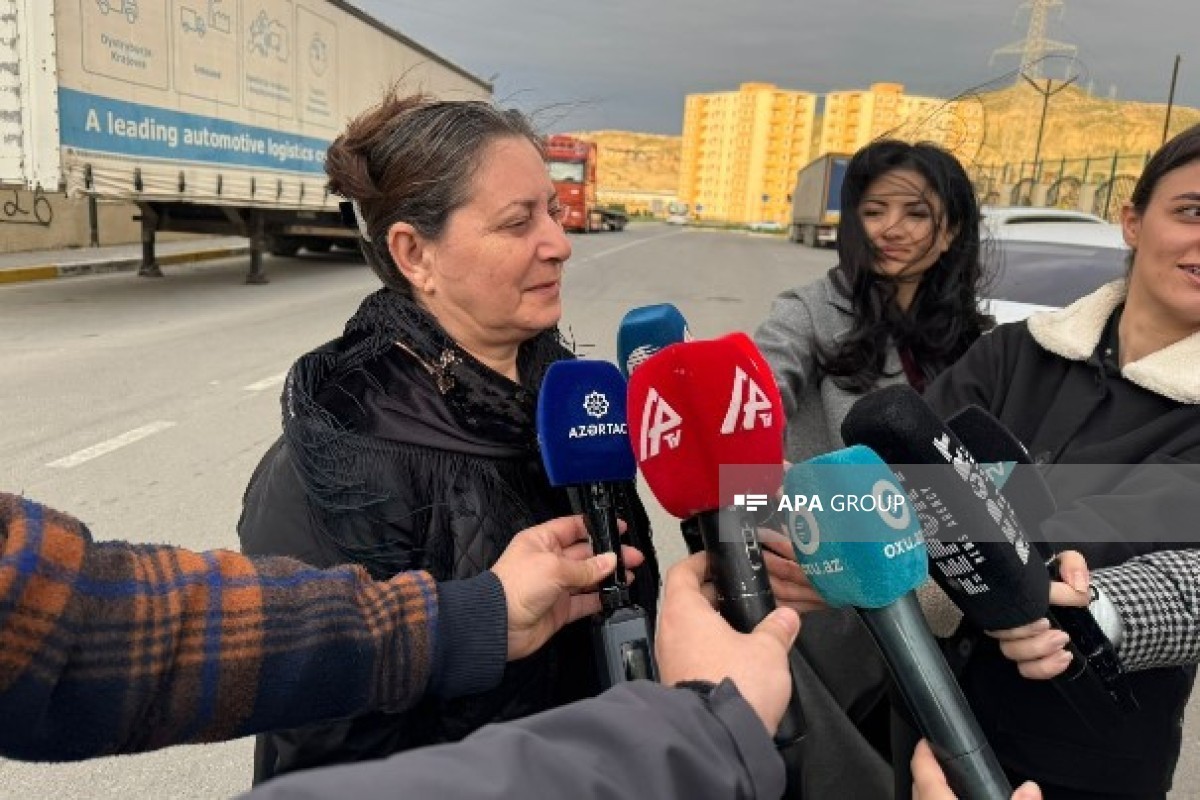 В город Ходжавенд, поселок Гырмызы Базар и село Ханоба выехали очередные группы переселенцев