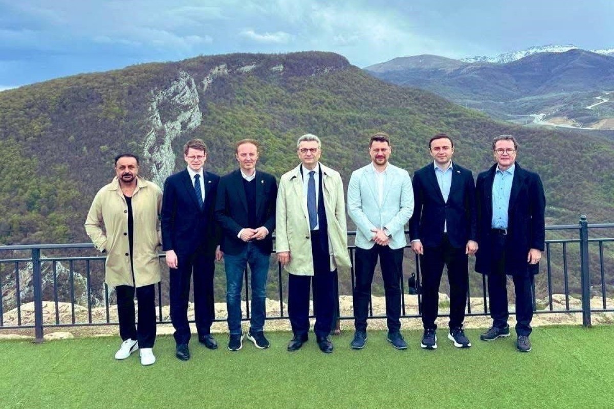 Делегация Бундестага посетила Шушу и Ханкенди