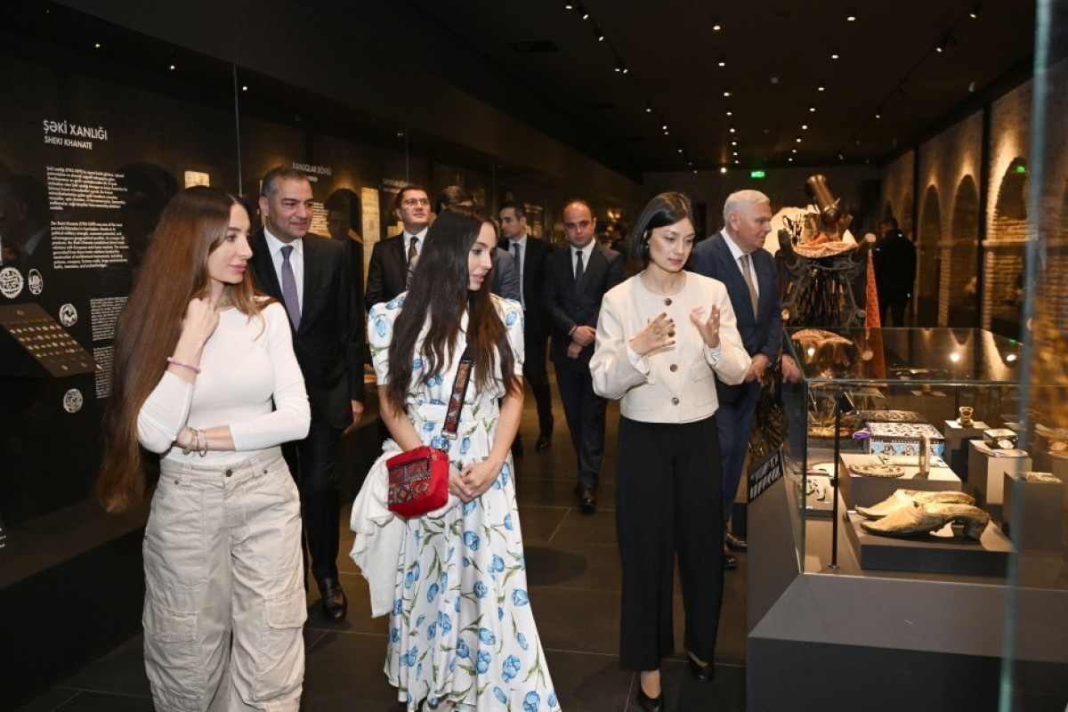 Лейла и Арзу Алиевы посетили заповедник и Шекинскую ханскую мечеть -ФОТО 