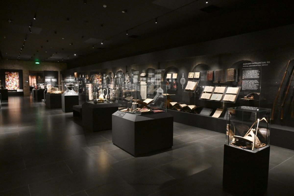 Лейла и Арзу Алиевы посетили заповедник и Шекинскую ханскую мечеть -ФОТО 