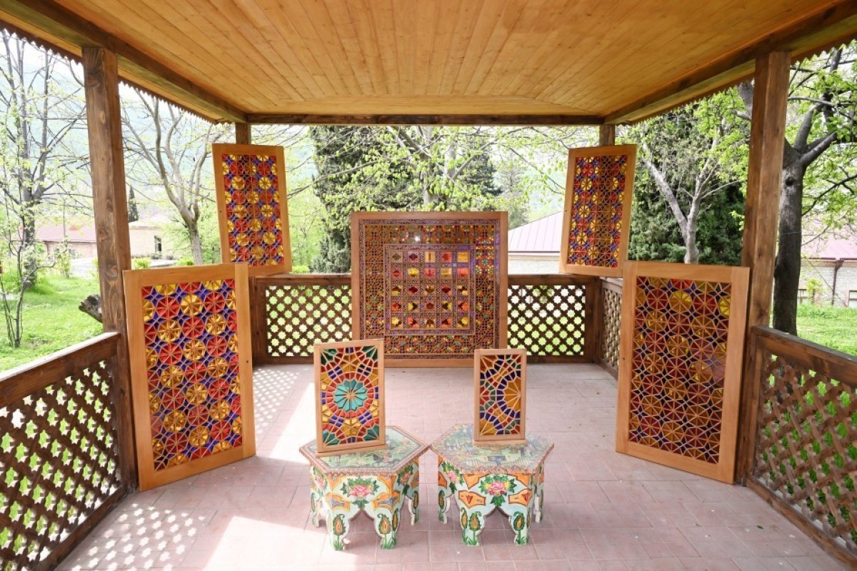 Лейла и Арзу Алиевы посетили заповедник и Шекинскую ханскую мечеть -ФОТО 