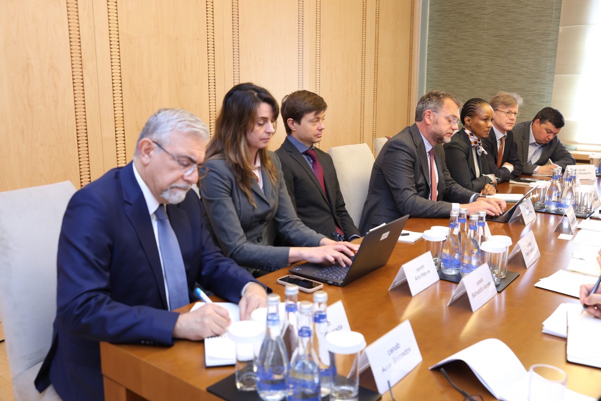 Минфин Азербайджана и Всемирный банк обсудили новые проекты