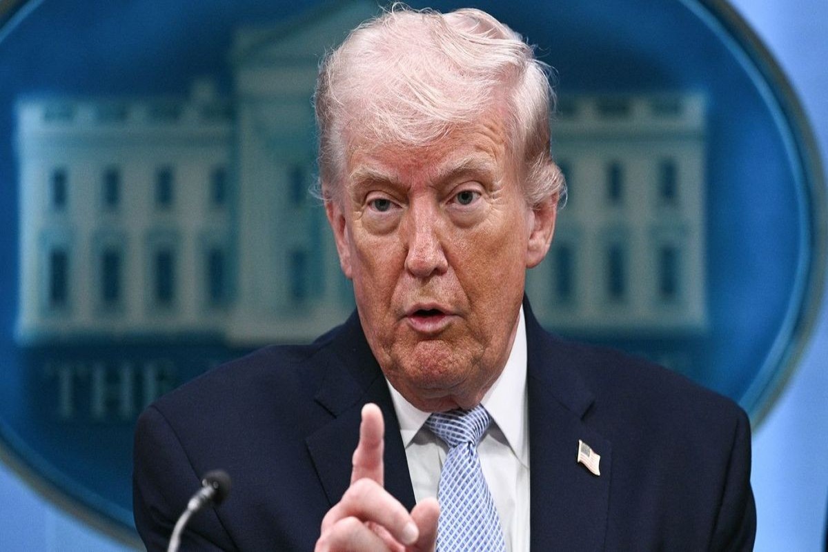 Трамп: Иран в «состоянии коллапса» и просит открыть Ормузский пролив-ФОТО 