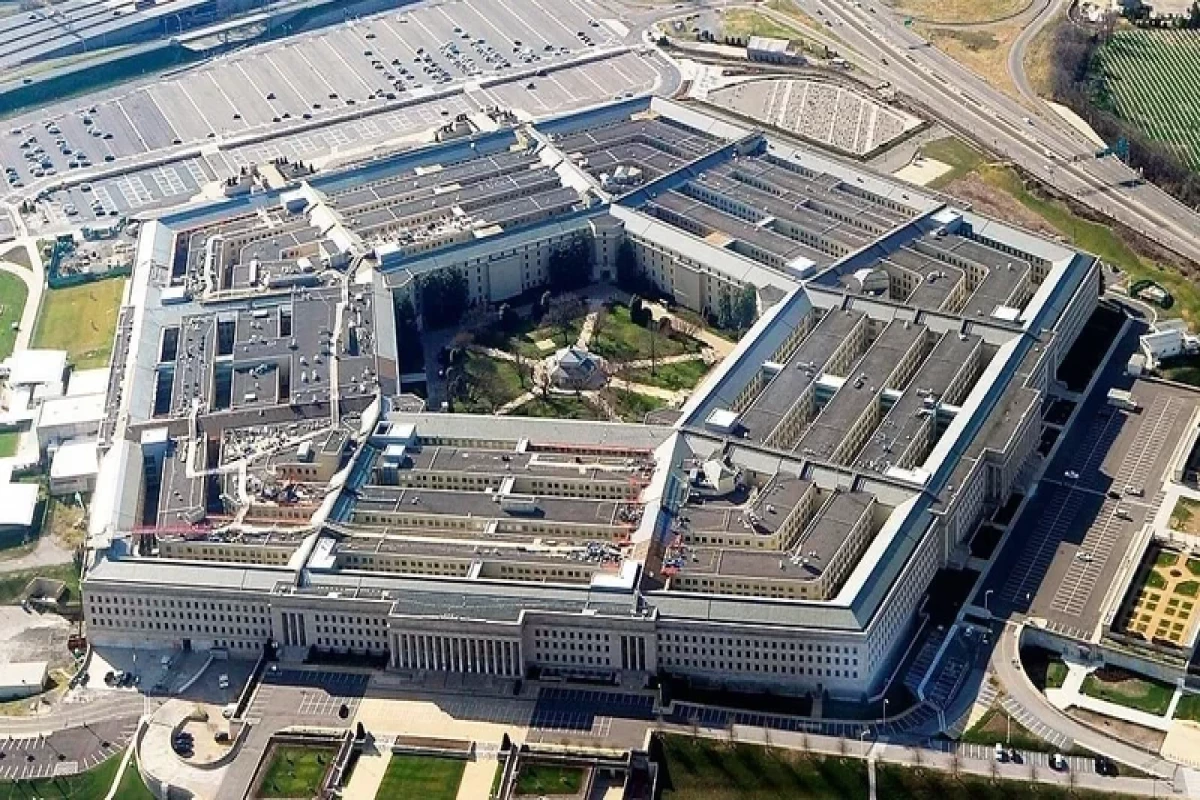 Пентагон отзывает с Ближнего Востока авианосец USS Gerald R. Ford