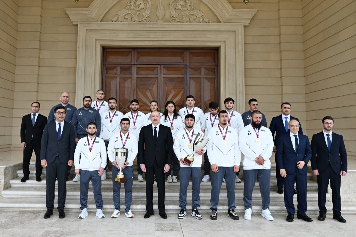 Ильхам Алиев: Азербайджанские борцы ещё раз доказали, что они номер один в Европе 