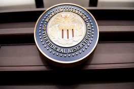 ФРС США сохранила ставку на уровне 3,5-3,75%