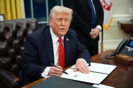 Трамп согласился отменить запланированный мощный удар по Ирану