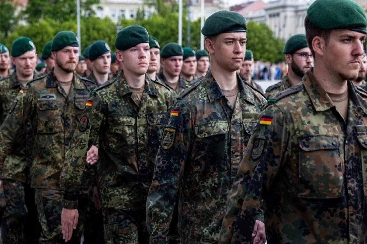 В Германии создают механизм альтернативной службы на случай всеобщего призыва