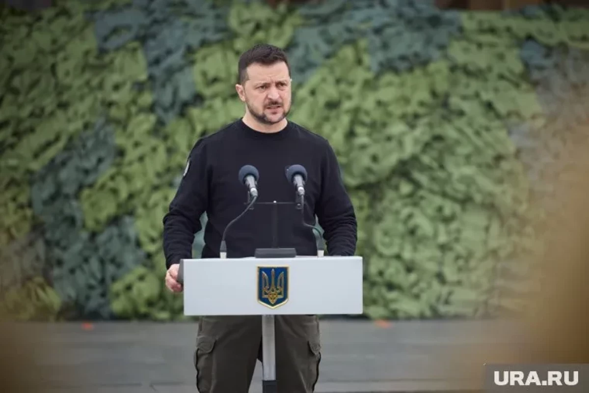 Зеленский: поставки ракет для ПВО Украине сократились втрое