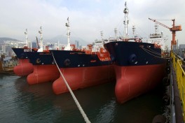 Эмиратская ADNOC вложила $1,3 млрд в расширение танкерного флота