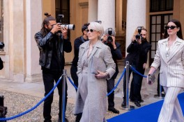 Christie's выставит на аукцион костюмы из фильма «Дьявол носит Prada 2»