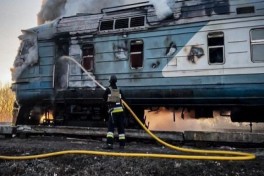В Сумской области БПЛА атаковал локомотив пассажирского поезда