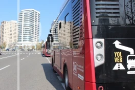 В Баку изменены маршруты девяти автобусов из-за ремонта дороги