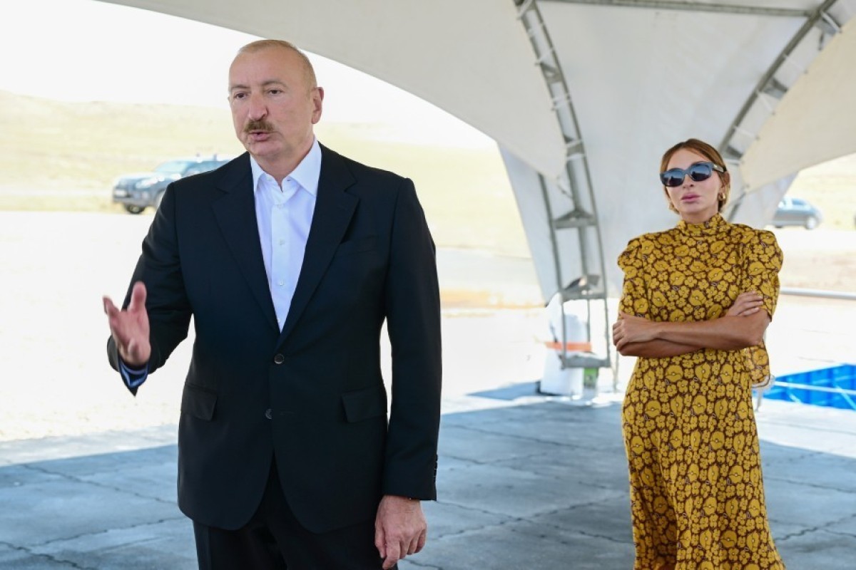 Президент Ильхам Алиев заложил фундамент Нахчыванского промышленного парка