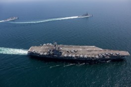 Несколько военных пытались покончить с собой на американском авианосце