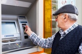 Число получателей социальных выплат в Азербайджане превысило 876 тысяч
