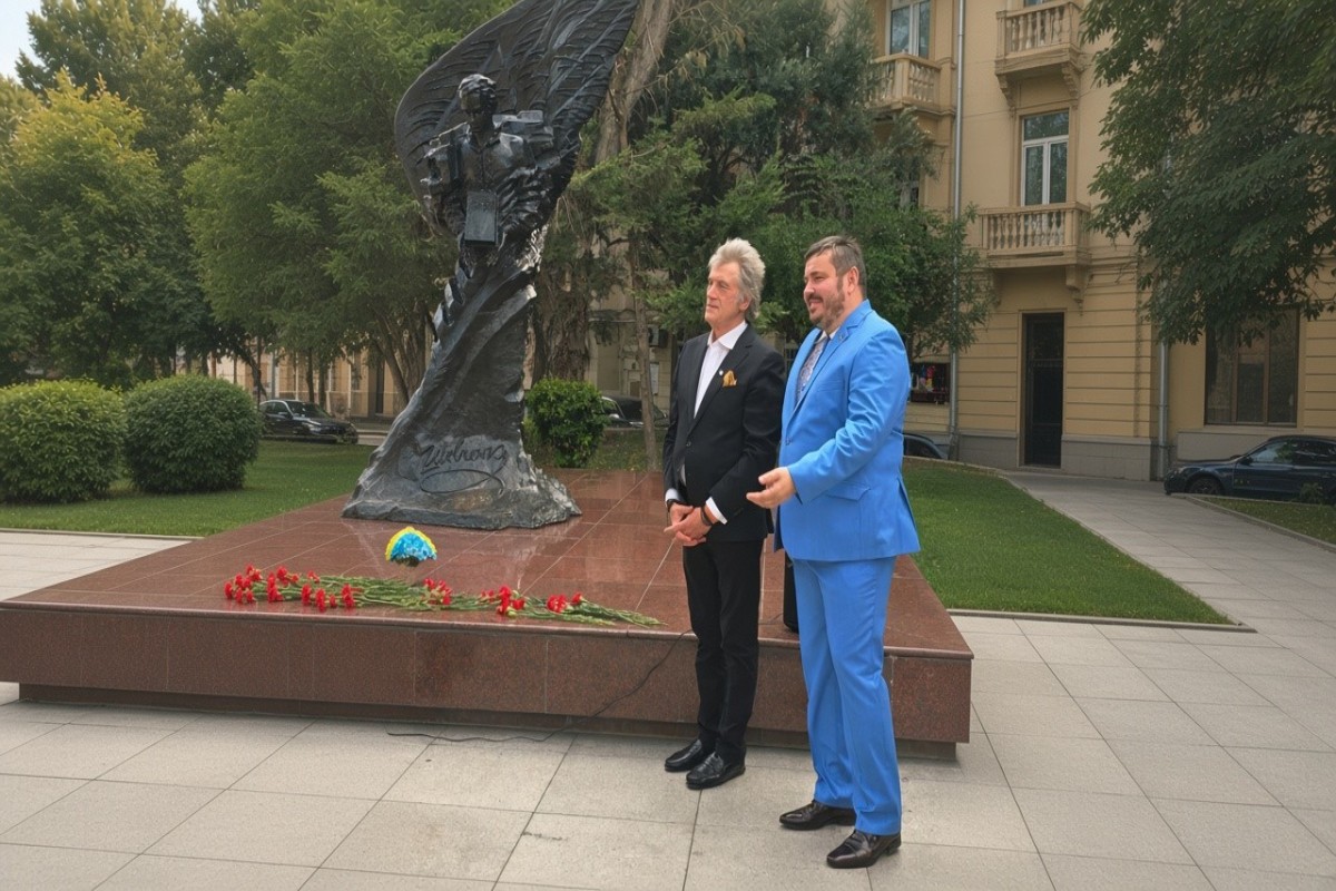 В Баку открыли парк имени Тараса Шевченко с участием экс-президента Виктора Ющенко-ФОТО 