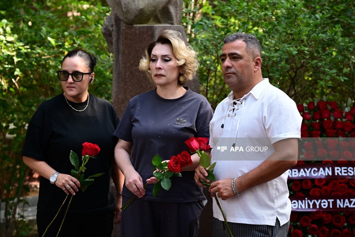 В Баку почтили память Муслима Магомаева в день его 84-летия-ФОТО 