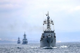 Россия стягивает корабли Северного флота в Балтийское море