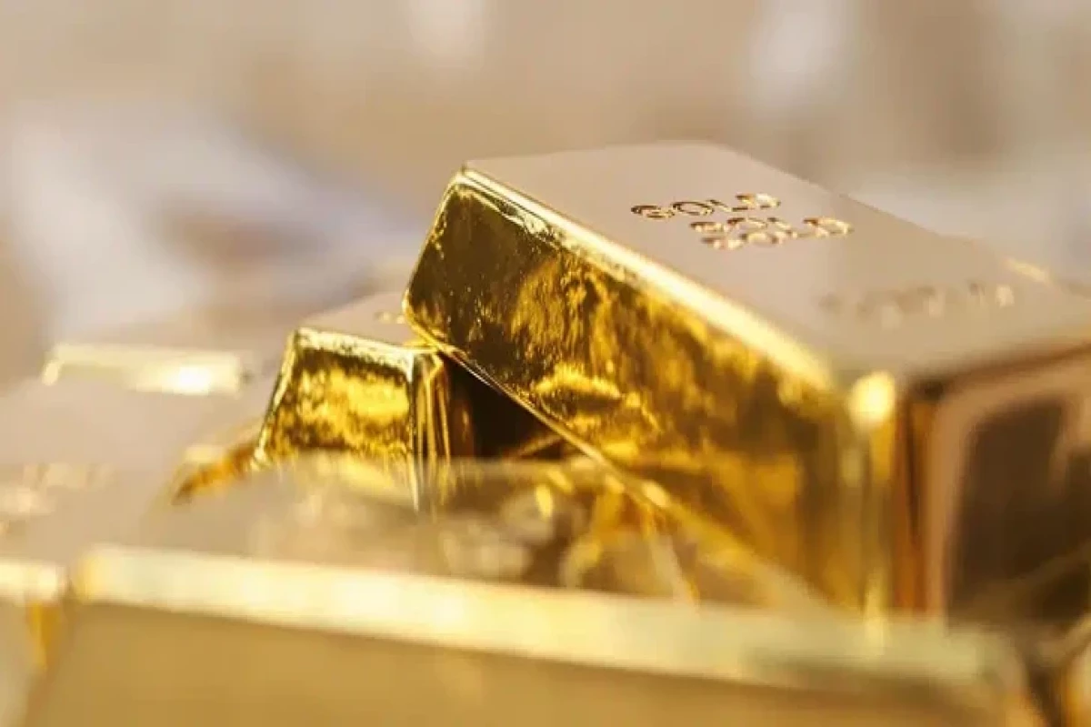Золото вновь пробило отметку $4 650