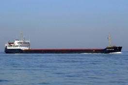 Беспилотники атаковали в Черном море судно с гражданами Азербайджана