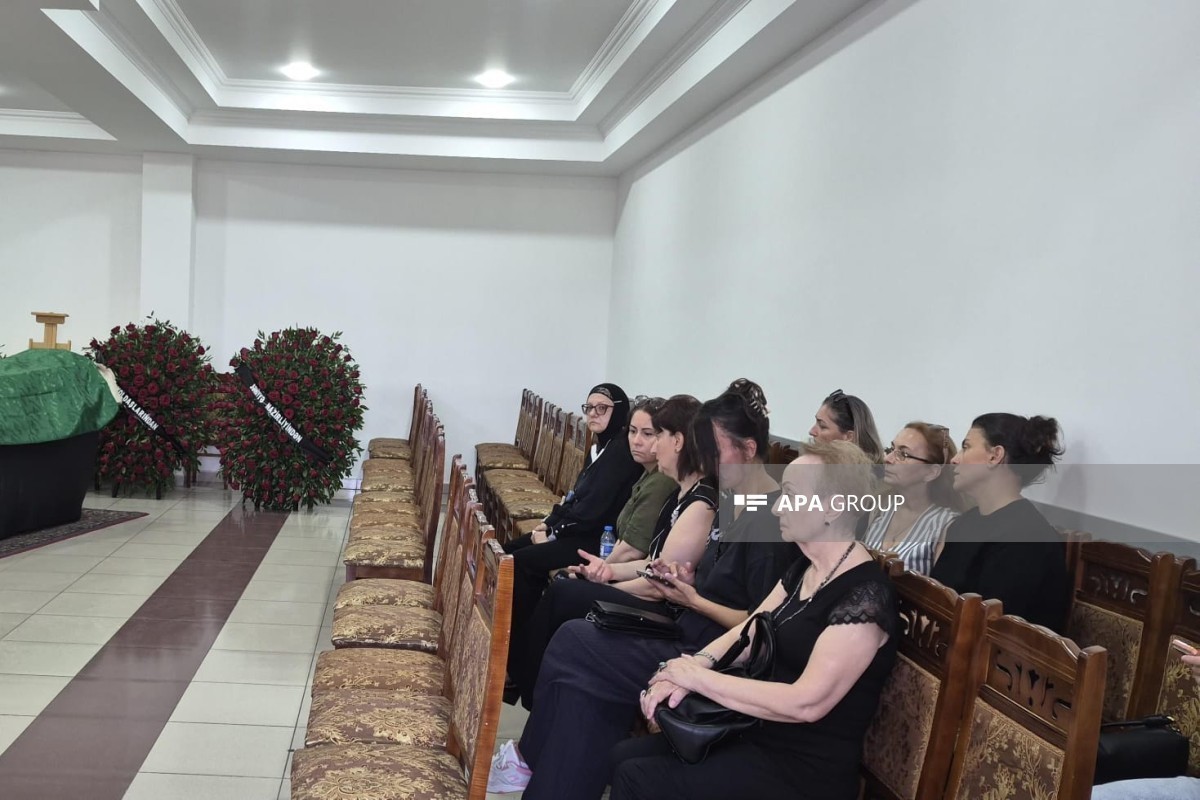 В Баку простились с заслуженной журналисткой Нурани-ФОТО 