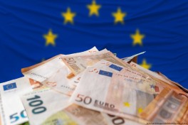 ЕС планирует продолжить финансирование Украины после 2027 года